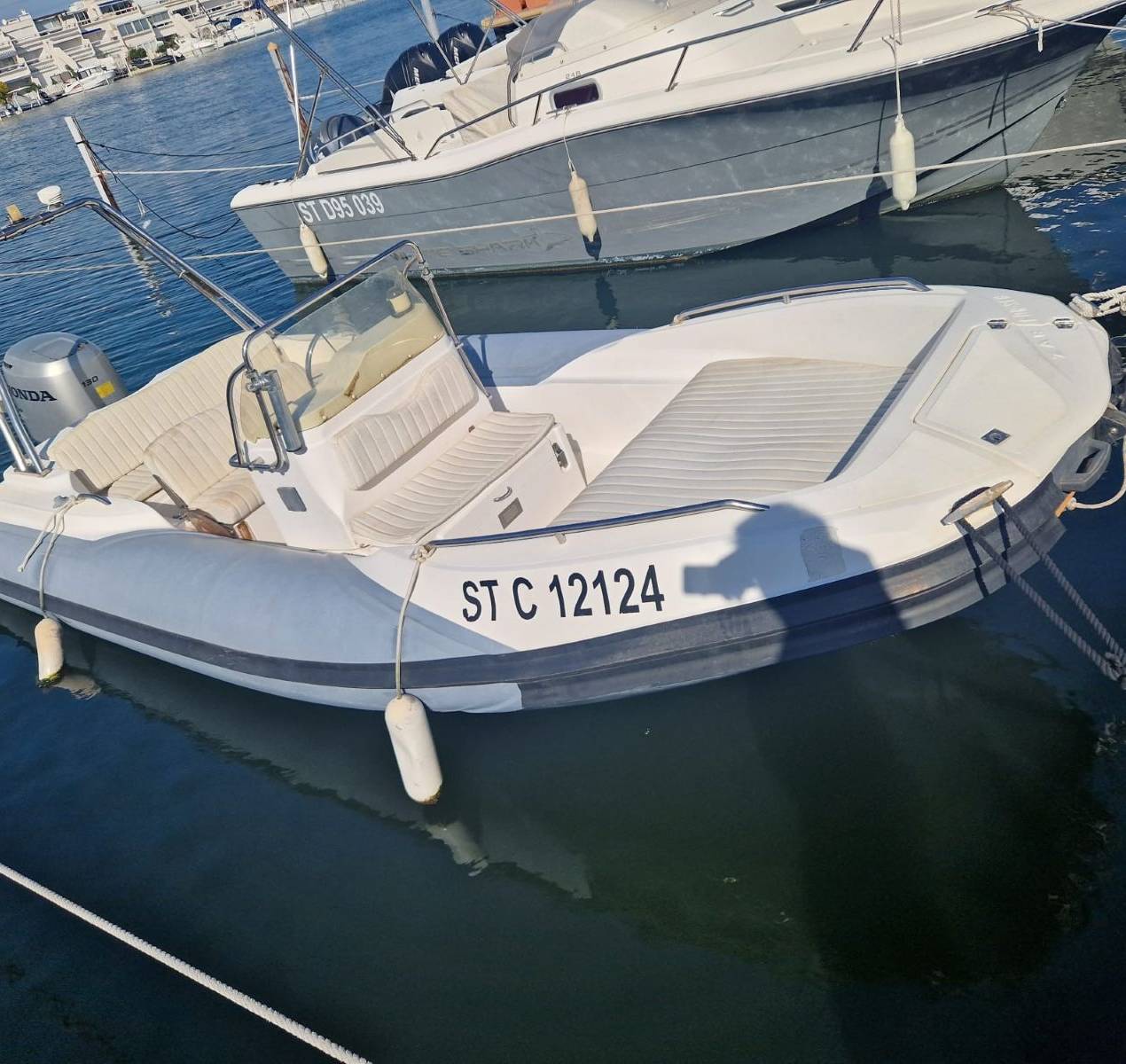 boat image