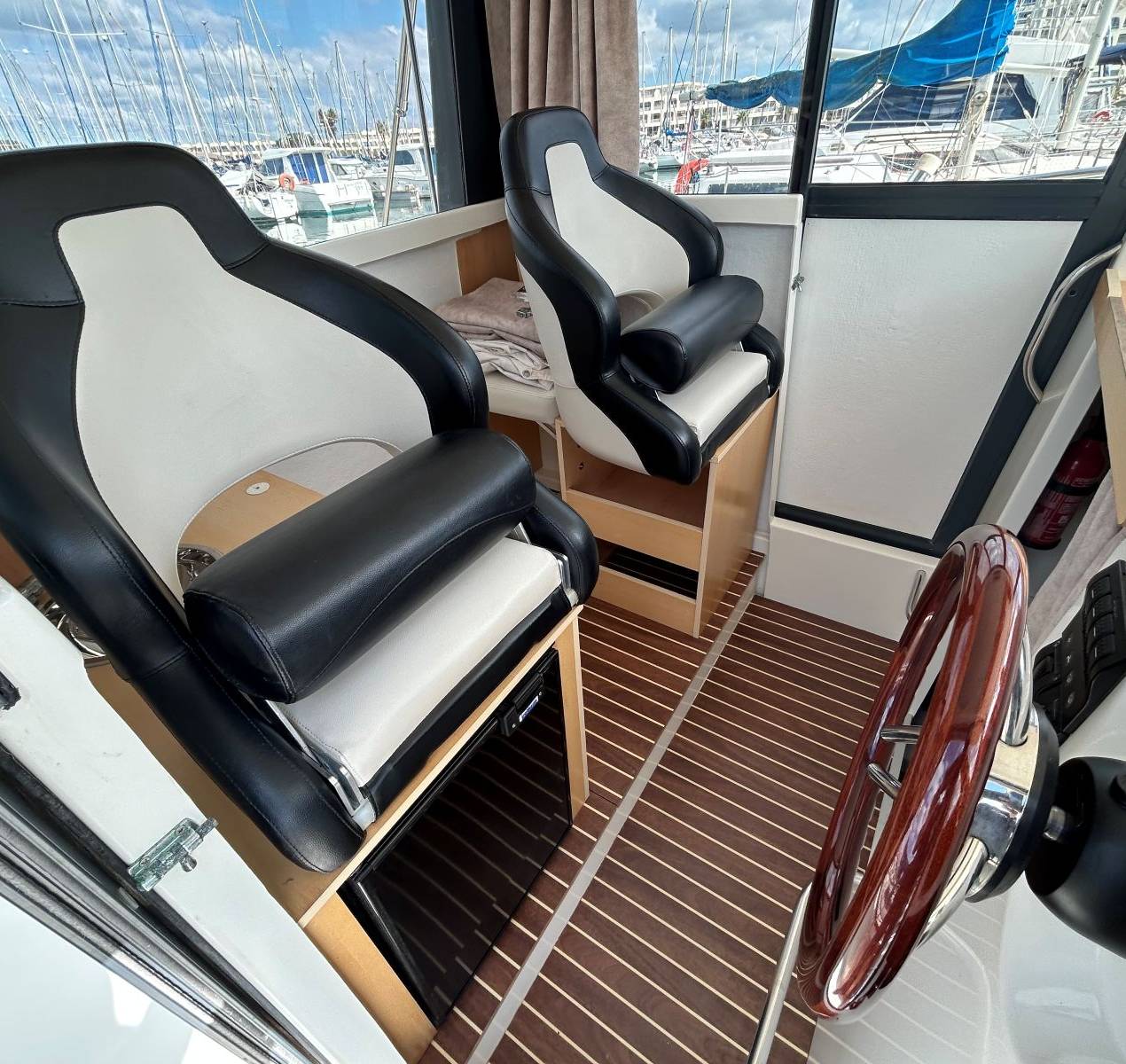 OCQUETEAU - OSTREA 800 à vendre