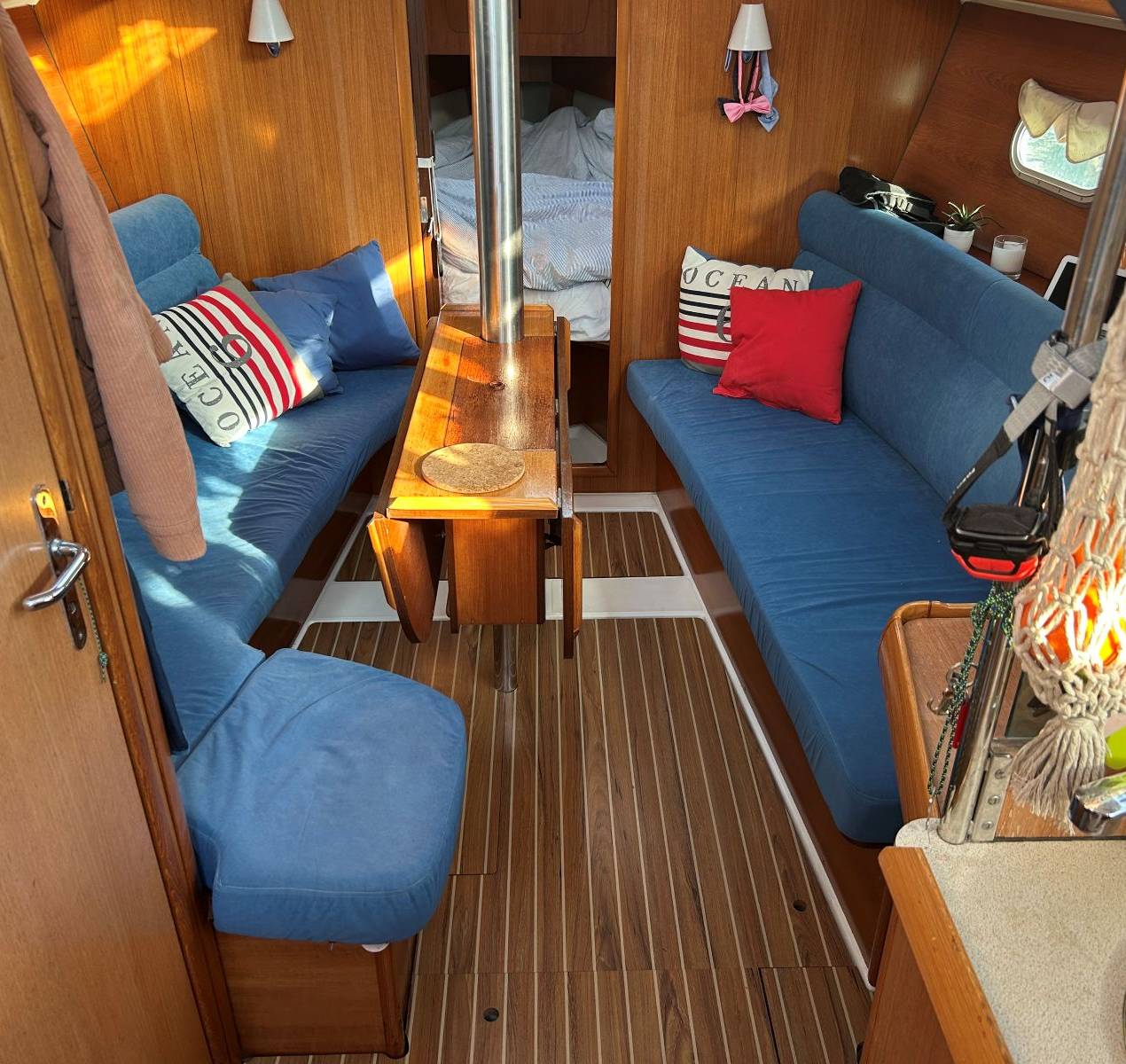 boat image