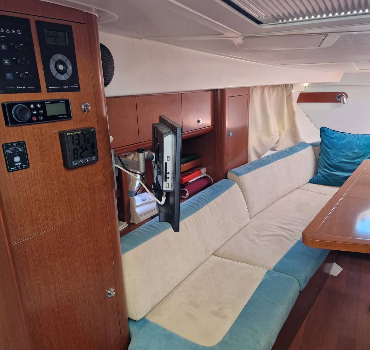 boat image