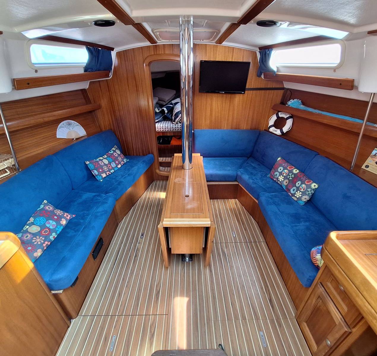 boat image