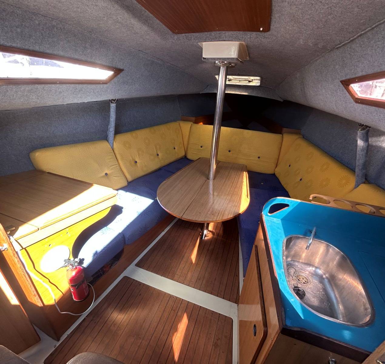 YACHTING FRANCE - JOUET 760 à vendre