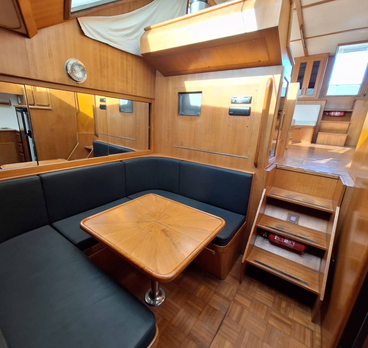 boat image