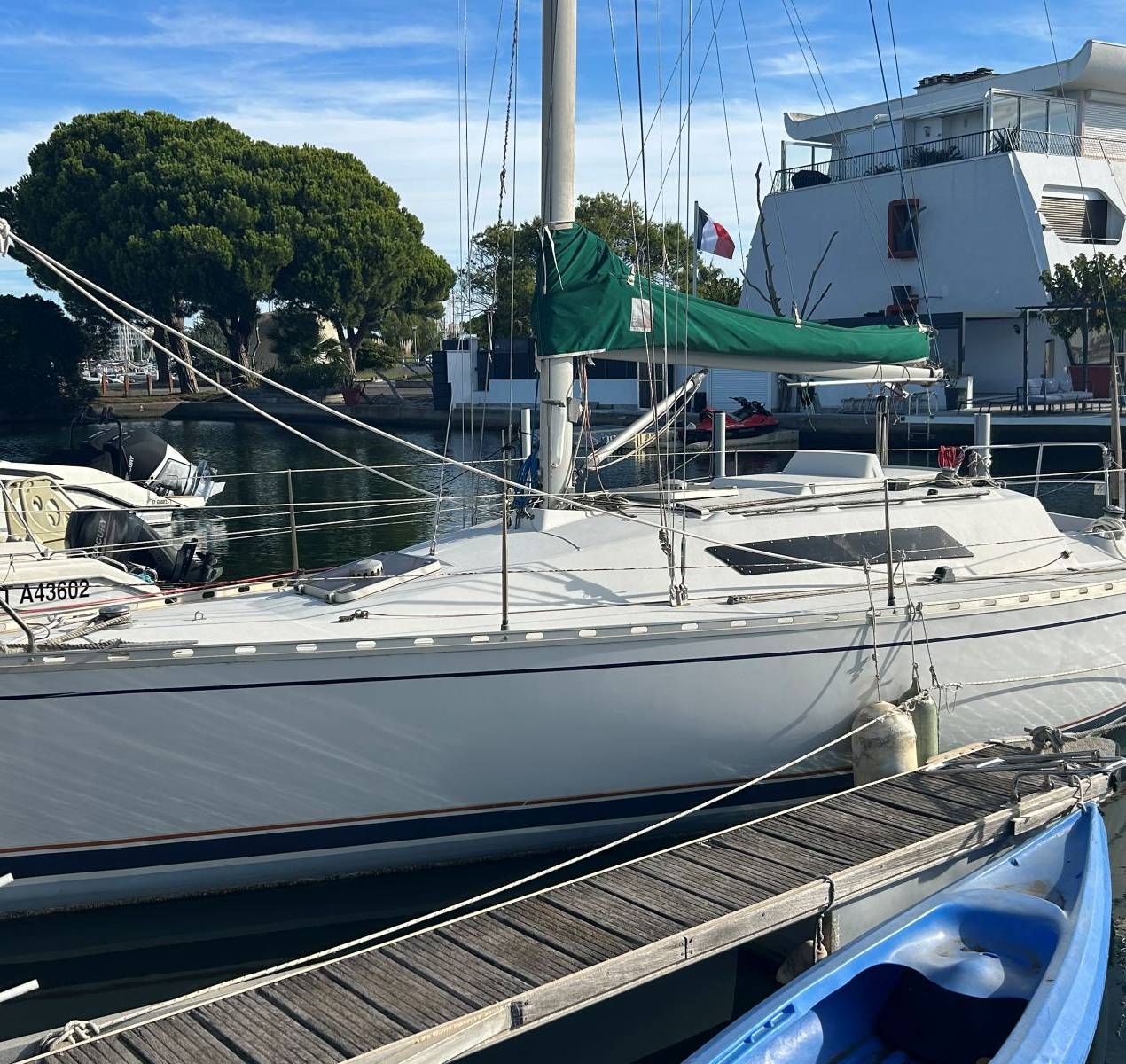 boat image