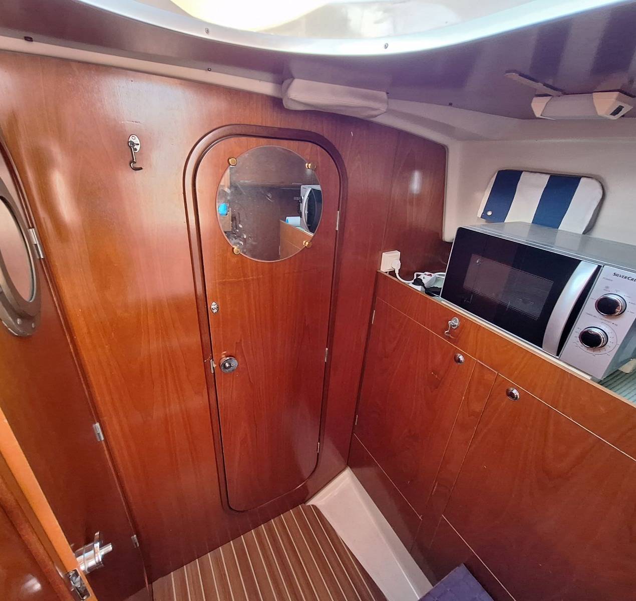 boat image