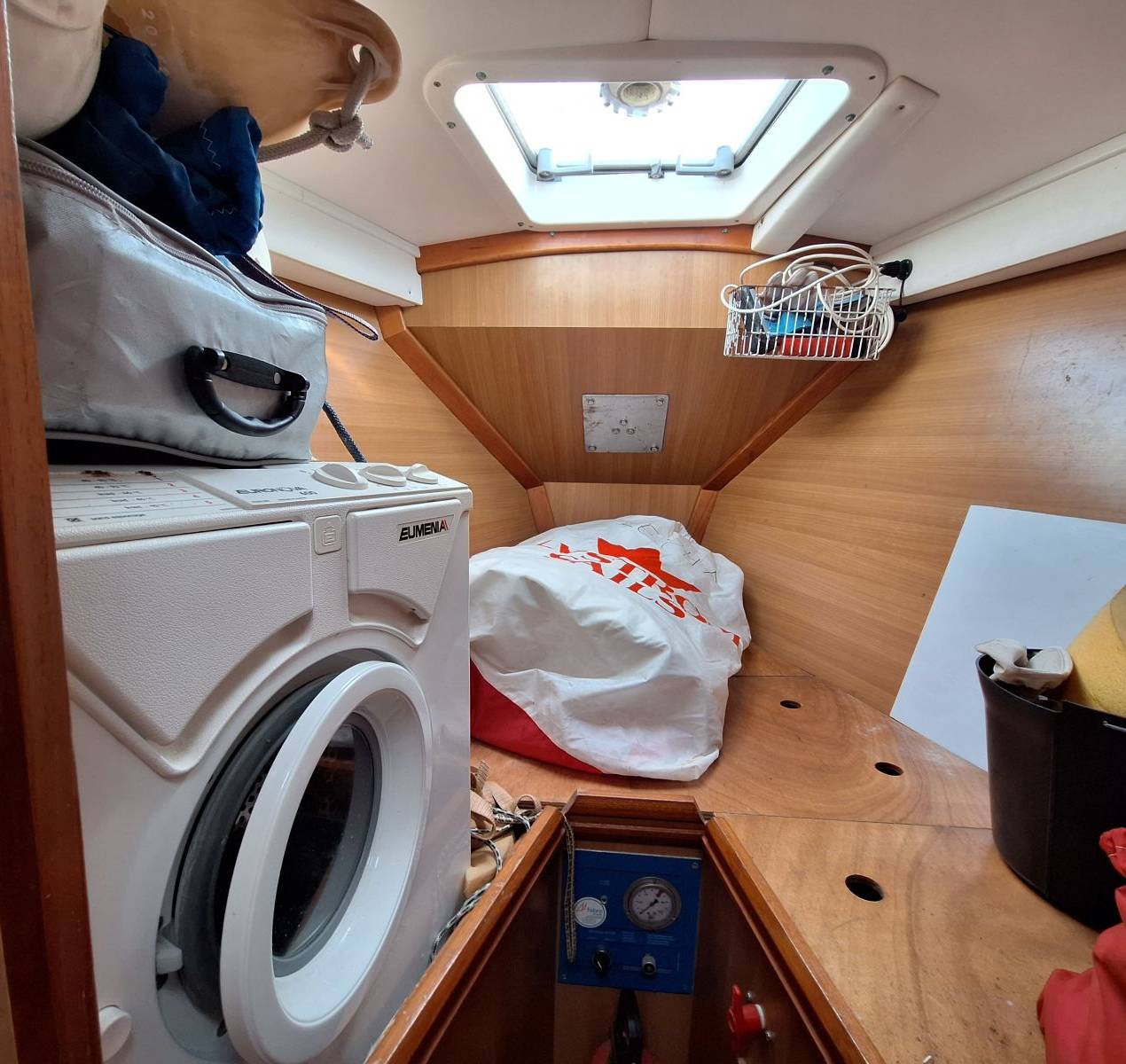 boat image