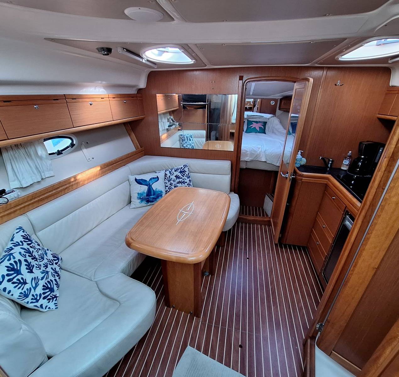 boat image