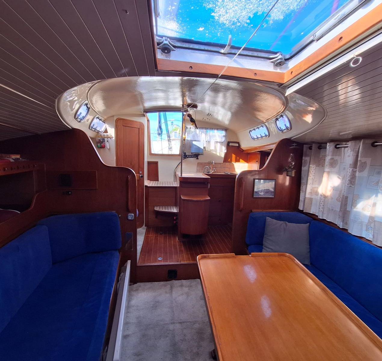 boat image