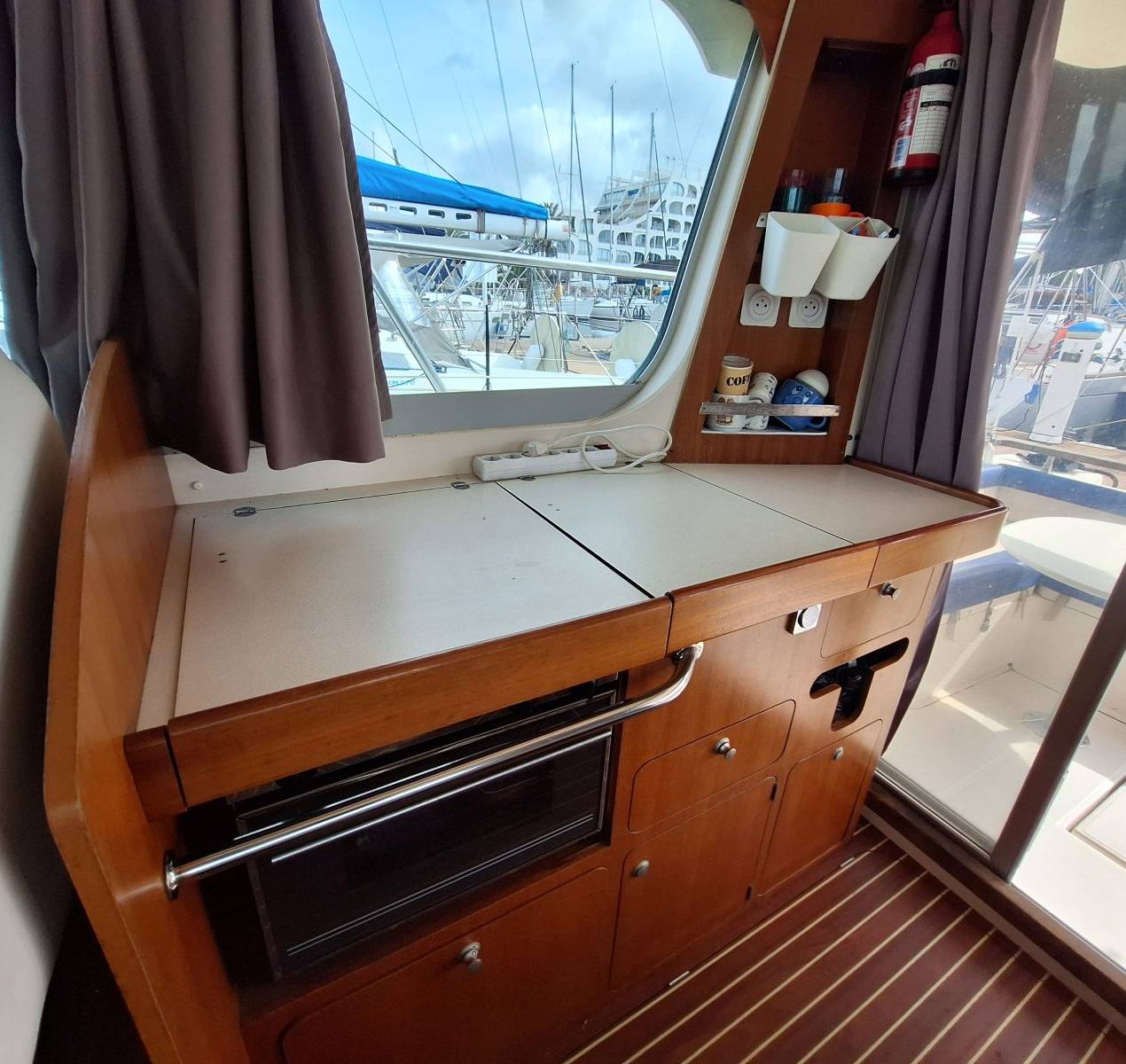 OCQUETEAU - 975 à vendre