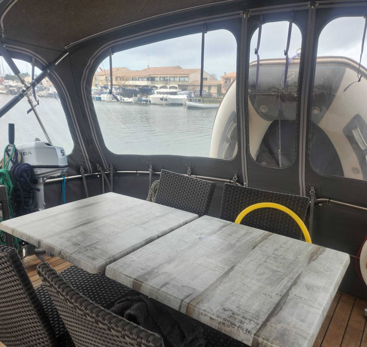 VEDETTE - HOLLANDAISE à vendre