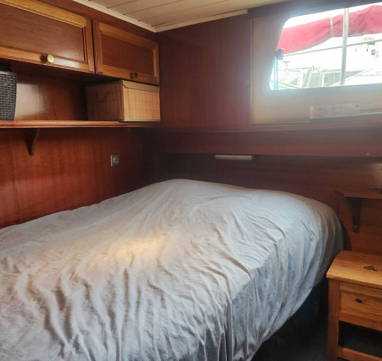VEDETTE - HOLLANDAISE à vendre