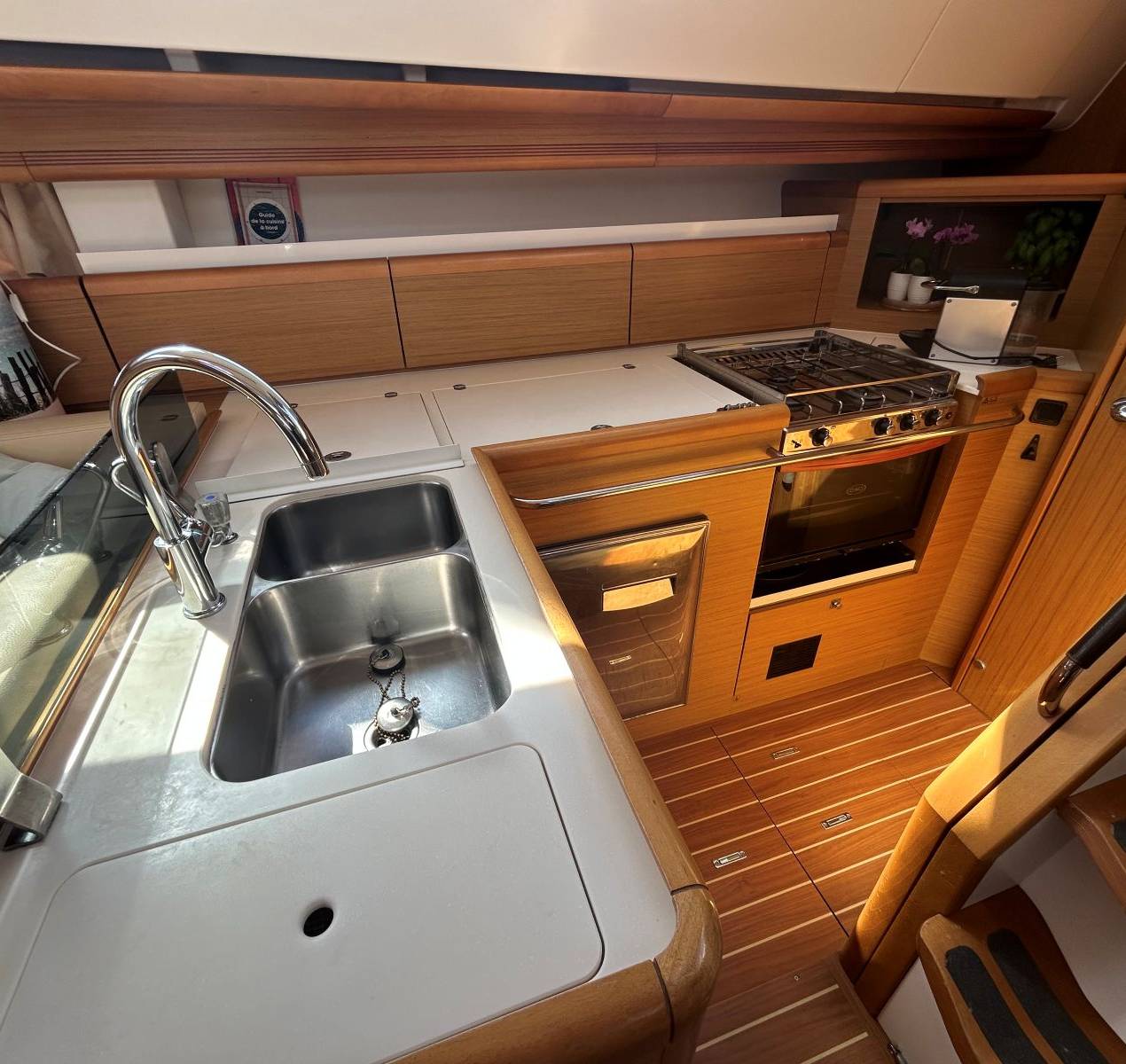 boat image