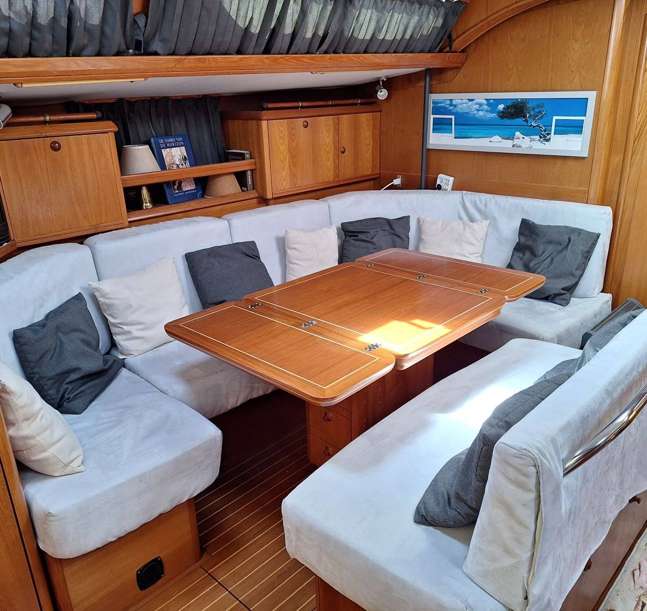 boat image