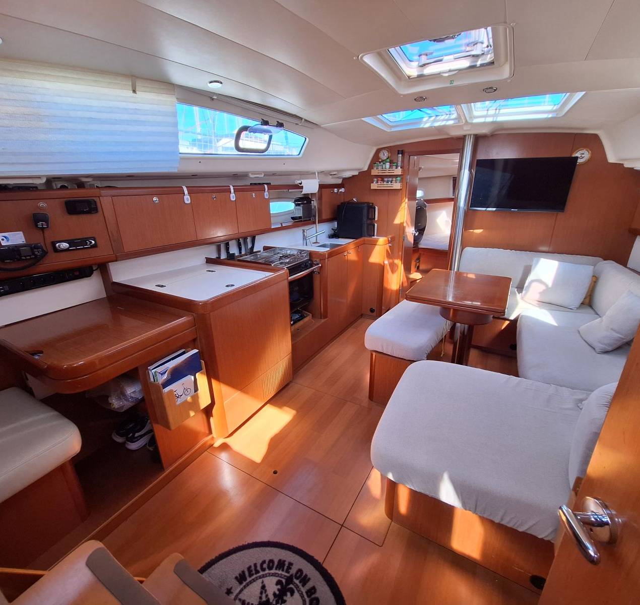 boat image