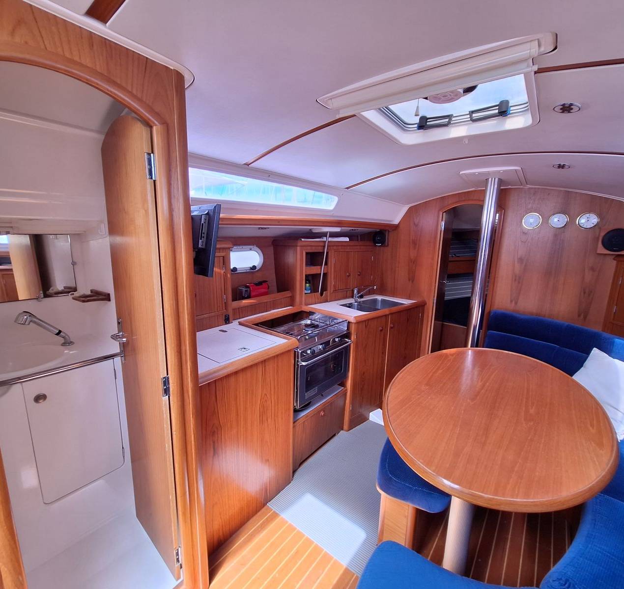 boat image