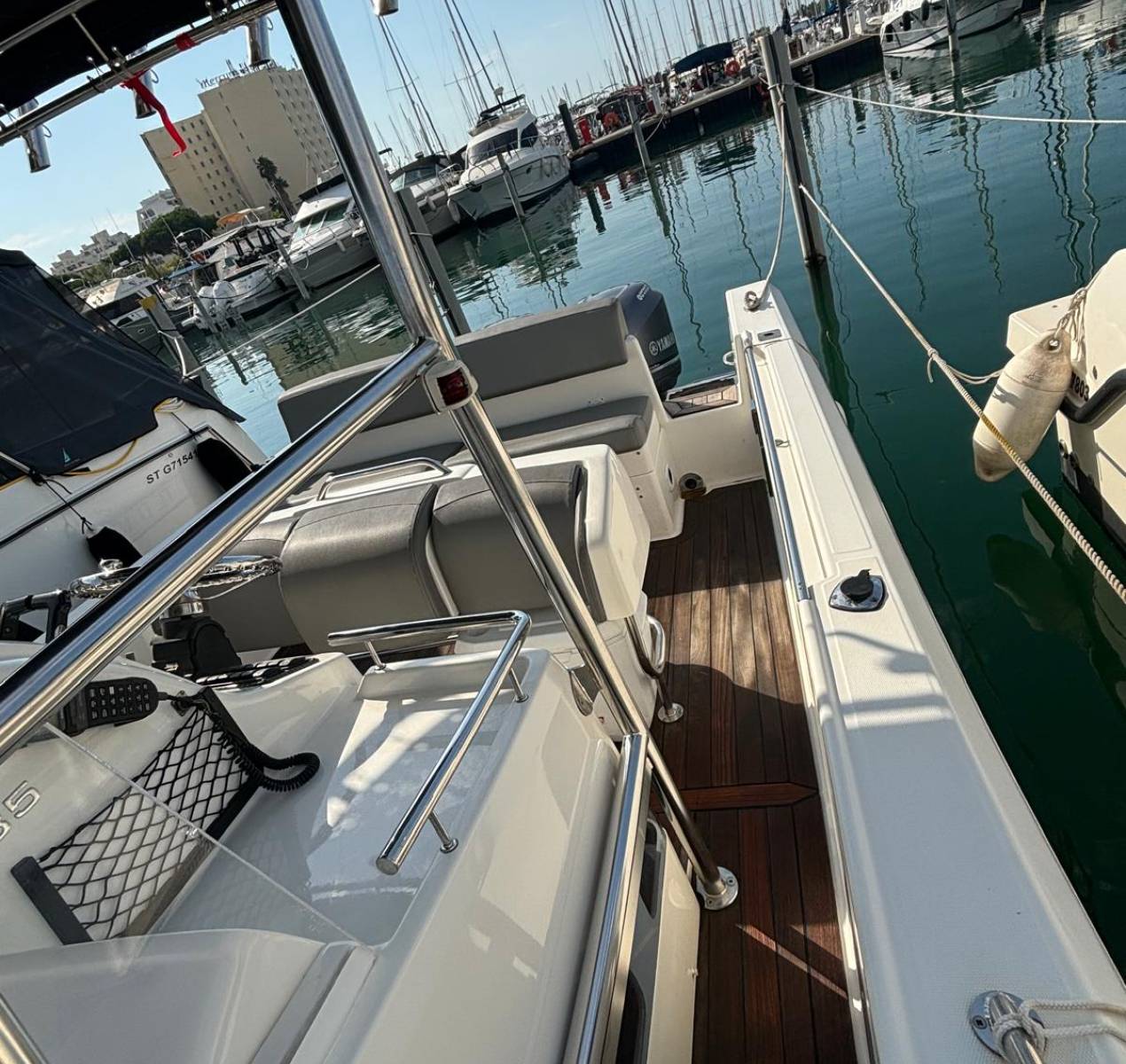 WHITE SHARK - 285 à vendre