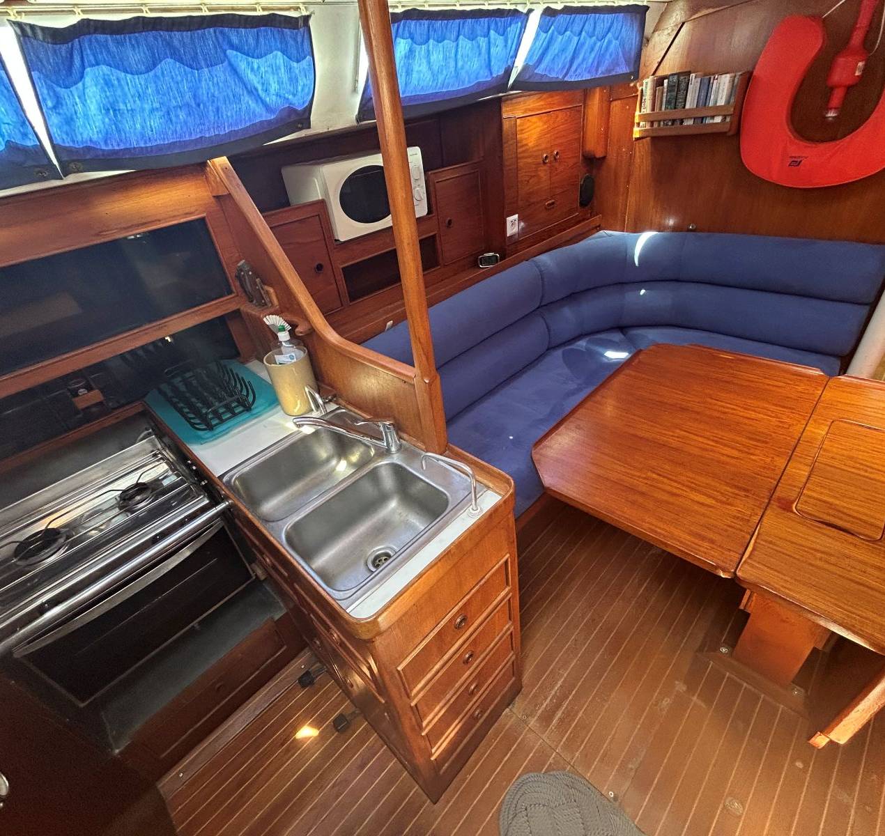 boat image