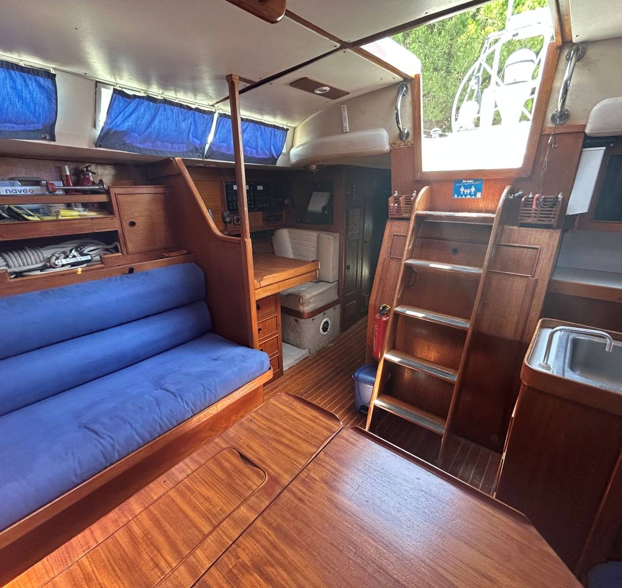 boat image