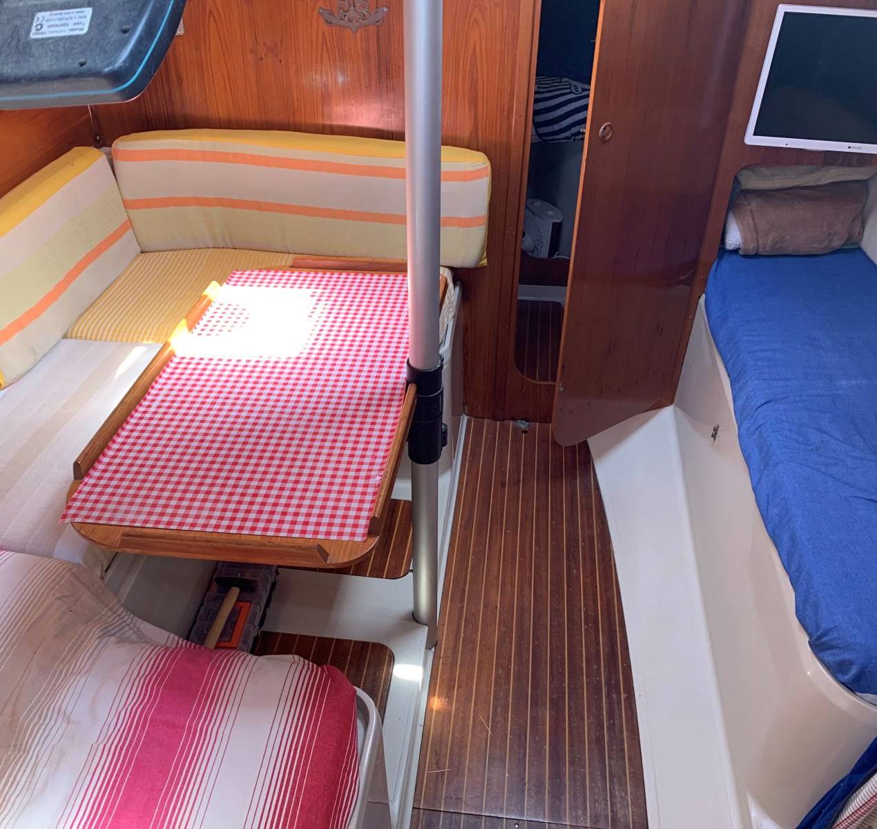 boat image