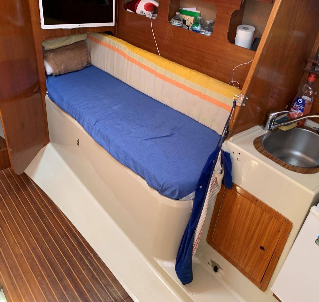 boat image