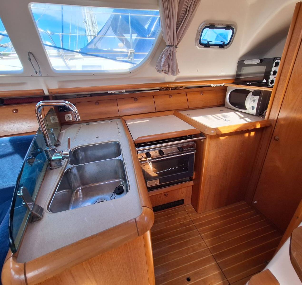 boat image
