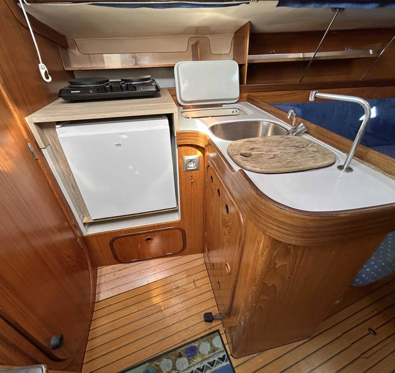 boat image