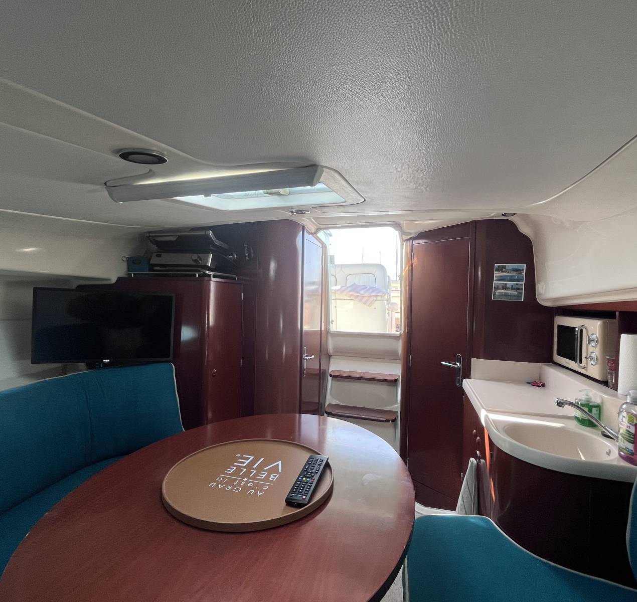 boat image
