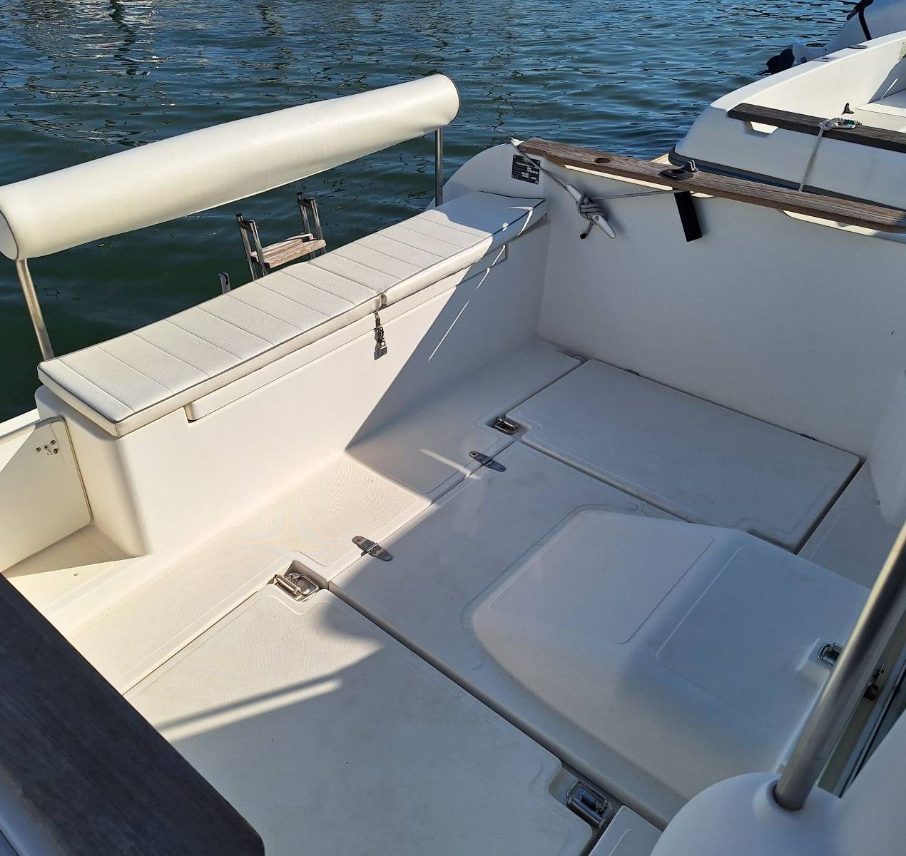 OCQUETEAU - 645 à vendre