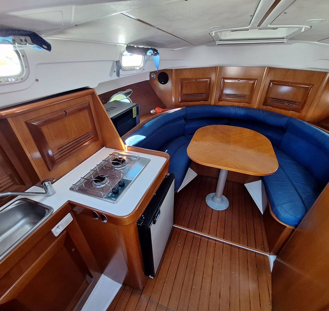boat image