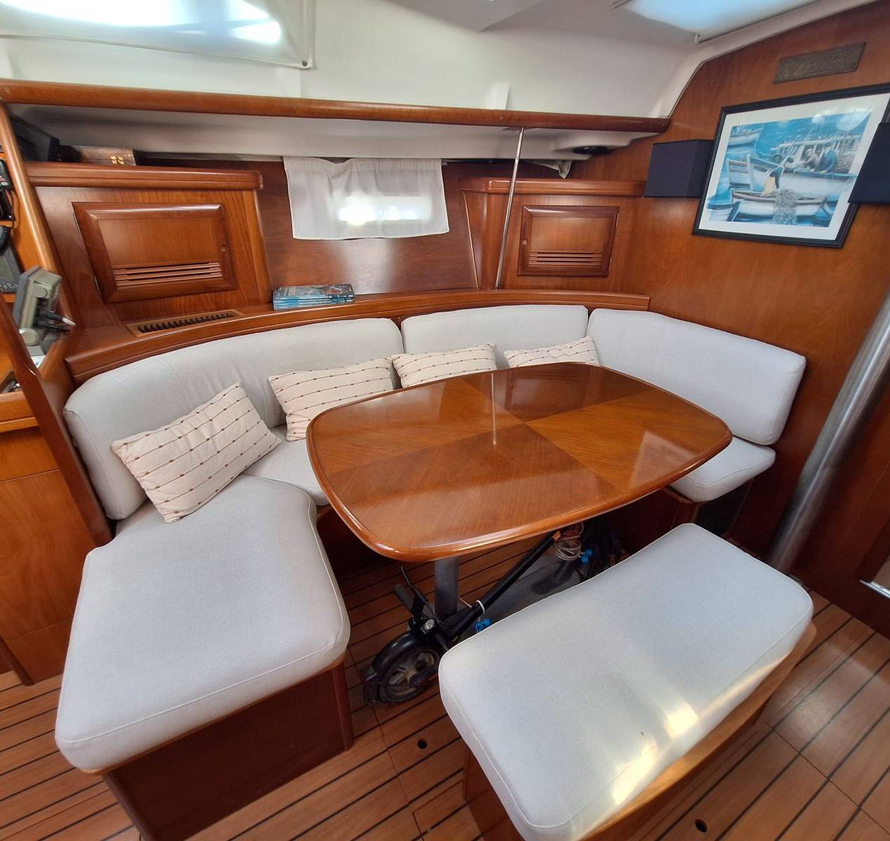 boat image