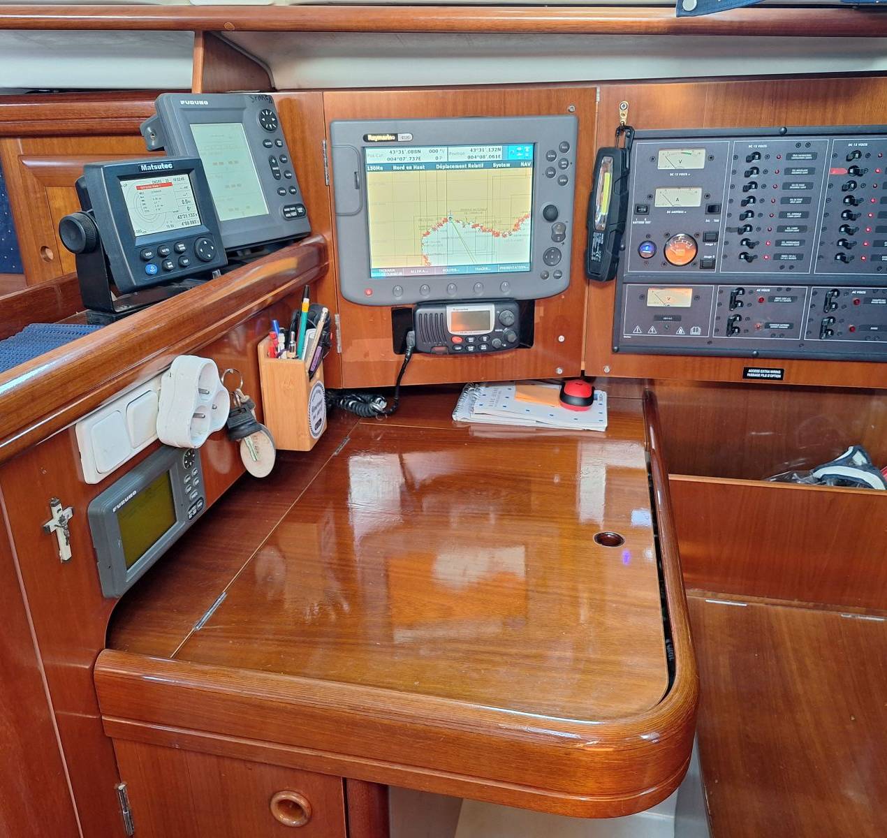 boat image