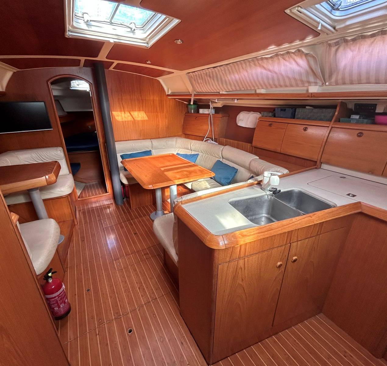 boat image