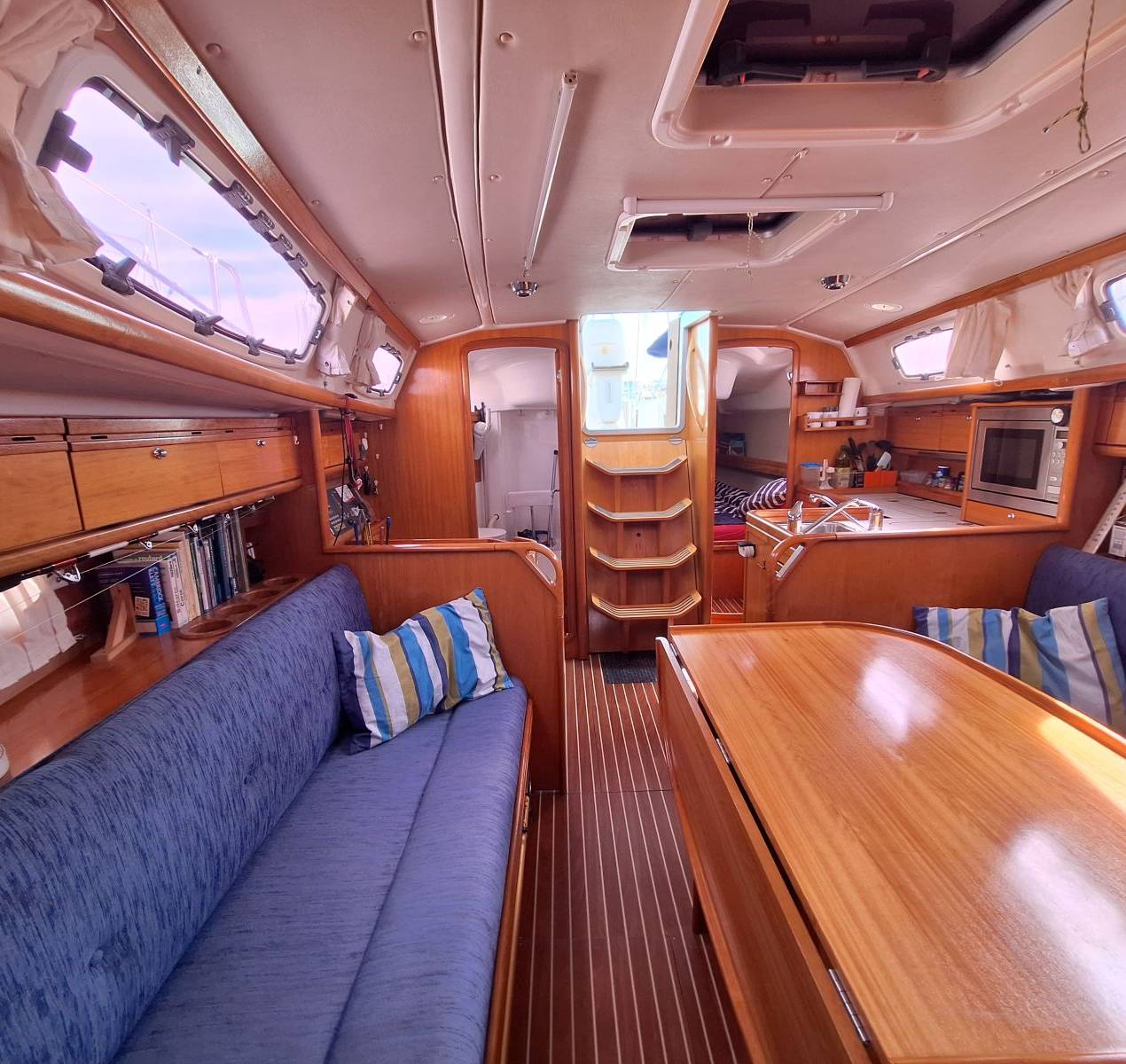 boat image