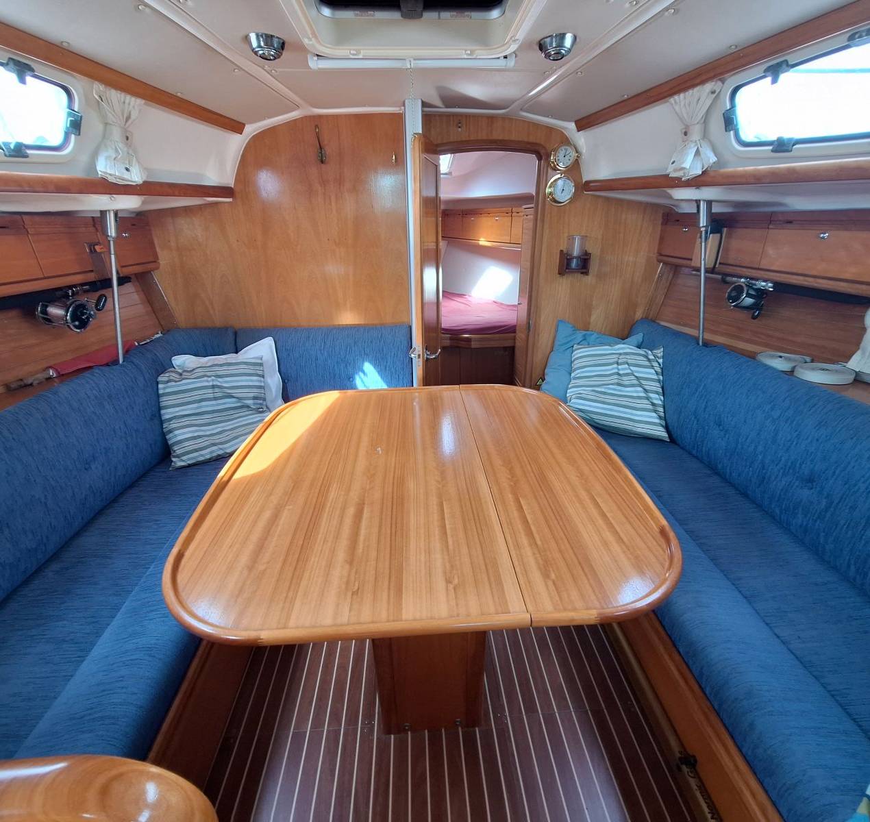 boat image
