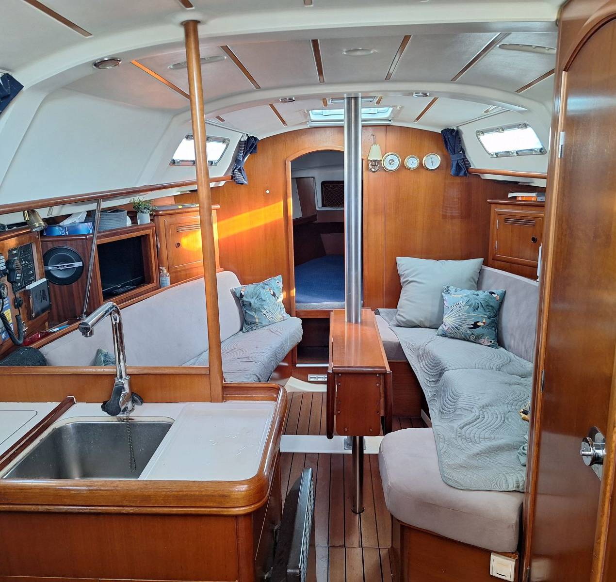 boat image