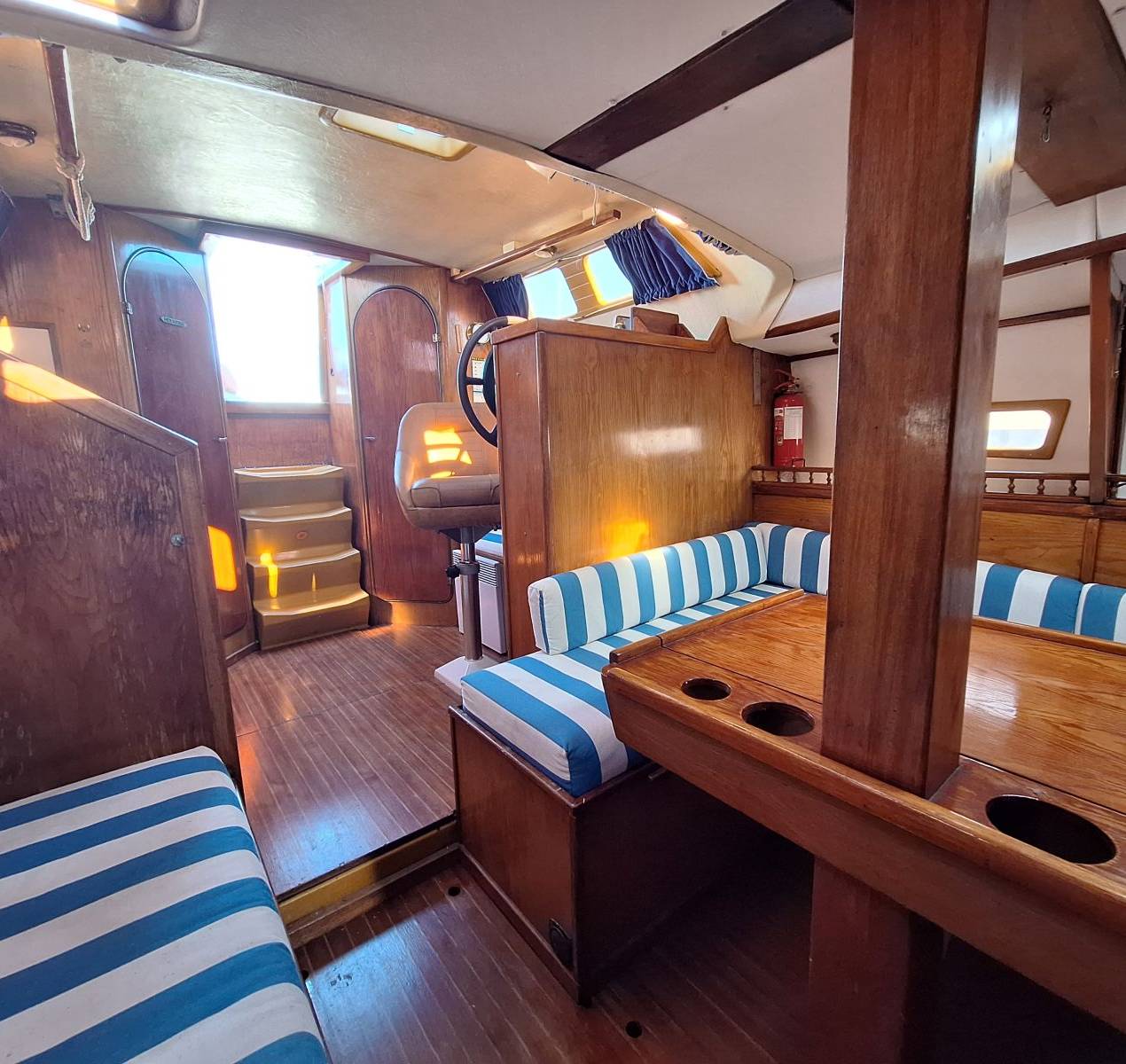 boat image